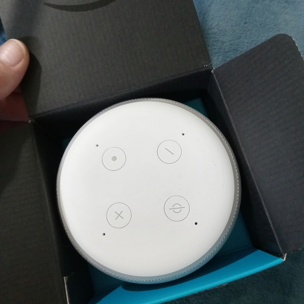 Amazon echo dot - Picture 3 of 5